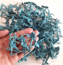 Load image into Gallery viewer, 100 pcs Classic WWII Military Plastic Toy Soldiers Army Men 4cm Figures 8 Poses (Choose Color)