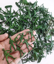 Load image into Gallery viewer, 100 pcs Classic WWII Military Plastic Toy Soldiers Army Men 4cm Figures 8 Poses (Choose Color)