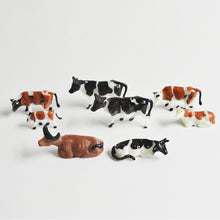 Load image into Gallery viewer, 20 pcs Miniature Dairy Cow Animal Figures 1:87 Scale Models Toys Landscape Garden Scenery Layout Scene Accessories Craft Diorama Supplies