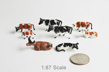 Load image into Gallery viewer, 20pcs Miniature Dairy Cow Figures HO Scale 1:87 Model Train Scenery