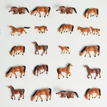 Load image into Gallery viewer, 30 pcs Miniature Horse Farm Animal Figures 1:87 Scale Models Toys Landscape Garden Scenery Layout Scene Accessories Diorama Supplies