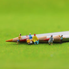 Load image into Gallery viewer, 100 pcs Miniature Train Passenger Railway People Painted Figures Z Scale 1:200 Models Toys Layout Scence Accessories Diorama Supplies