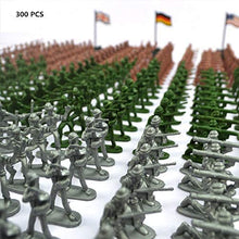 Load image into Gallery viewer, 300 pcs Classic WWII Mini Military Plastic Toy Soldiers Army Men Figures in 12 Poses
