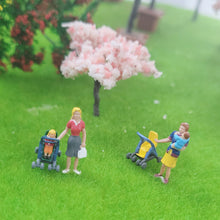 Load image into Gallery viewer, 4 pcs Miniature Mother Baby Stroller People 1:87 Figure HO Scale Models Building Landscape Scene Accessories Diorama Supplies
