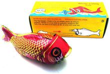 Load image into Gallery viewer, MS229 Whale Eating Fish Retro Vintage Style Collectible Tin Toy Collectble