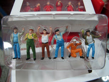 Load image into Gallery viewer, 6 pcs Miniature Construction Worker People Figure 1:50 Models Landscape Building Scenery Layout Scene Accessories Diorama Supplies