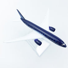 Load image into Gallery viewer, Azerbaijan Airlines Boeing 787 Airplane 16cm Diecast Plane Model