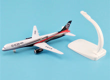 Load image into Gallery viewer, SF Express Airlines Boeing 757 B-2839 Airplane 16cm Diecast Plane Model