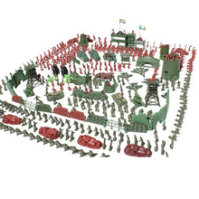 Load image into Gallery viewer, 500 pcs Classic WWII Military Playset Plastic Toy Soldier Army Men 4cm Figures & Accessories