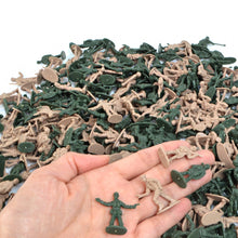 Load image into Gallery viewer, 360pcs Classic WWII Mini Military Plastic Toy Soldiers Army Men Figures 12 Poses