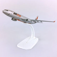 Load image into Gallery viewer, Jetstar Airways Australia Airlines A330 Airbus Airplane 16cm Diecast Plane Model