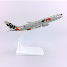 Load image into Gallery viewer, Jetstar Airways Australia Airlines A330 Airbus Airplane 16cm Diecast Plane Model