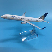 Load image into Gallery viewer, Continental Airlines Boeing 737 Airplane 16cm DieCast Plane Model