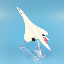 Load image into Gallery viewer, British Airways Concorde Airplane 16cm Diecast Plane Model