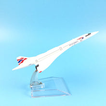 Load image into Gallery viewer, British Airways Concorde Airplane 16cm Diecast Plane Model