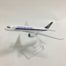 Load image into Gallery viewer, Singapore Airlines Airbus A350 9V-SMA Airplane 16cm DieCast Plane Model