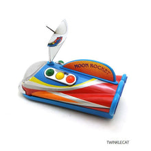 Load image into Gallery viewer, MS353 Vintage Moon Landing Rocket Pull Back Vehicle Nostalgic Retro Tin Toy Collectible