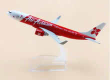 Load image into Gallery viewer, Air Asia Airlines Boeing 737 Airplane 16cm Diecast Plane Model