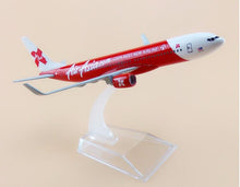 Load image into Gallery viewer, Air Asia Airlines Boeing 737 Airplane 16cm Diecast Plane Model