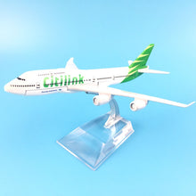Load image into Gallery viewer, Citilink Airlines Indonesia Boeing 747 Airplane 16cm Diecast Plane Model