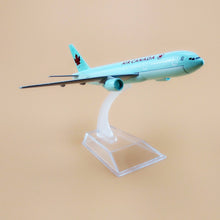 Load image into Gallery viewer, Air Canada Boeing 777 Airplane 16cm Diecast Plane Model