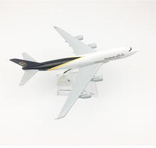 Load image into Gallery viewer, UPS Courier Cargo Boeing 747 Airplane 16cm Diecast Plane Model