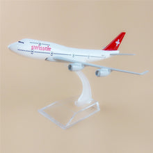 Load image into Gallery viewer, Swiss Air Airlines Boeing 747 Airplane 16cm Diecast Plane Model