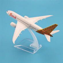 Load image into Gallery viewer, Batik Indonesia Airlines Boeing 787 Airplane 16cm DieCast Plane Model