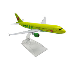 Load image into Gallery viewer, S7 Airlines Russian Airbus A320 Airplane 16cm DieCast Plane Model