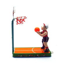 Load image into Gallery viewer, MM2005 Basketball Player Pull Back Game Retro Clockwork Wind Up Tin Toy Collectible