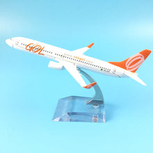 Load image into Gallery viewer, GOL Airlines Brazil Boeing 737 Airplane 16cm Diecast Plane Model