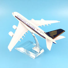 Load image into Gallery viewer, Singapore Airlines A380 9V-SKA Airbus Airplane 16cm Diecast Plane Model