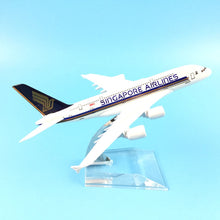 Load image into Gallery viewer, Singapore Airlines A380 9V-SKA Airbus Airplane 16cm Diecast Plane Model