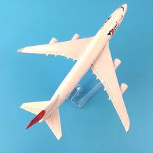 Load image into Gallery viewer, JAL Japan Airlines YoKoSo Boeing 747 Airplane 16cm DieCast Plane Model