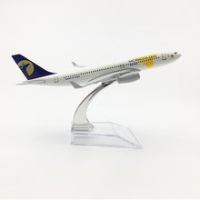 Load image into Gallery viewer, Mongolian Airlines Boeing 767 JU-1021 Airplane 16cm Diecast Plane Model