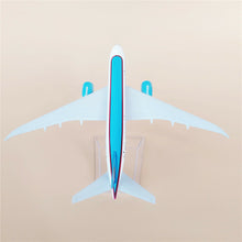 Load image into Gallery viewer, Uzbekistan Airways Dreamliner Boeing 787 Airplane 16cm Diecast Plane Model