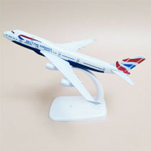 Load image into Gallery viewer, British Airways Boeing 747 G-CIVN Airplane 16cm Diecast Plane Model