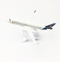 Load image into Gallery viewer, China Qingdao Airlines Airbus A320 B-9955 Airplane 16cm DieCast Plane Model