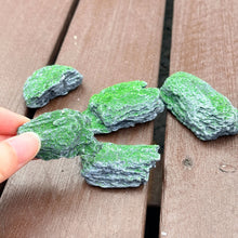 Load image into Gallery viewer, 5pcs Miniature Diorama Moss Rocks for Terrain Scenery, Model Landscape Accessories, Craft Supply
