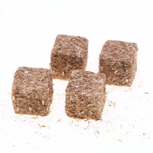 Load image into Gallery viewer, 4pcs Miniature Hay Bales for Dollhouse Farm Scene Rustic Straw Blocks Fairy Garden Accessories
