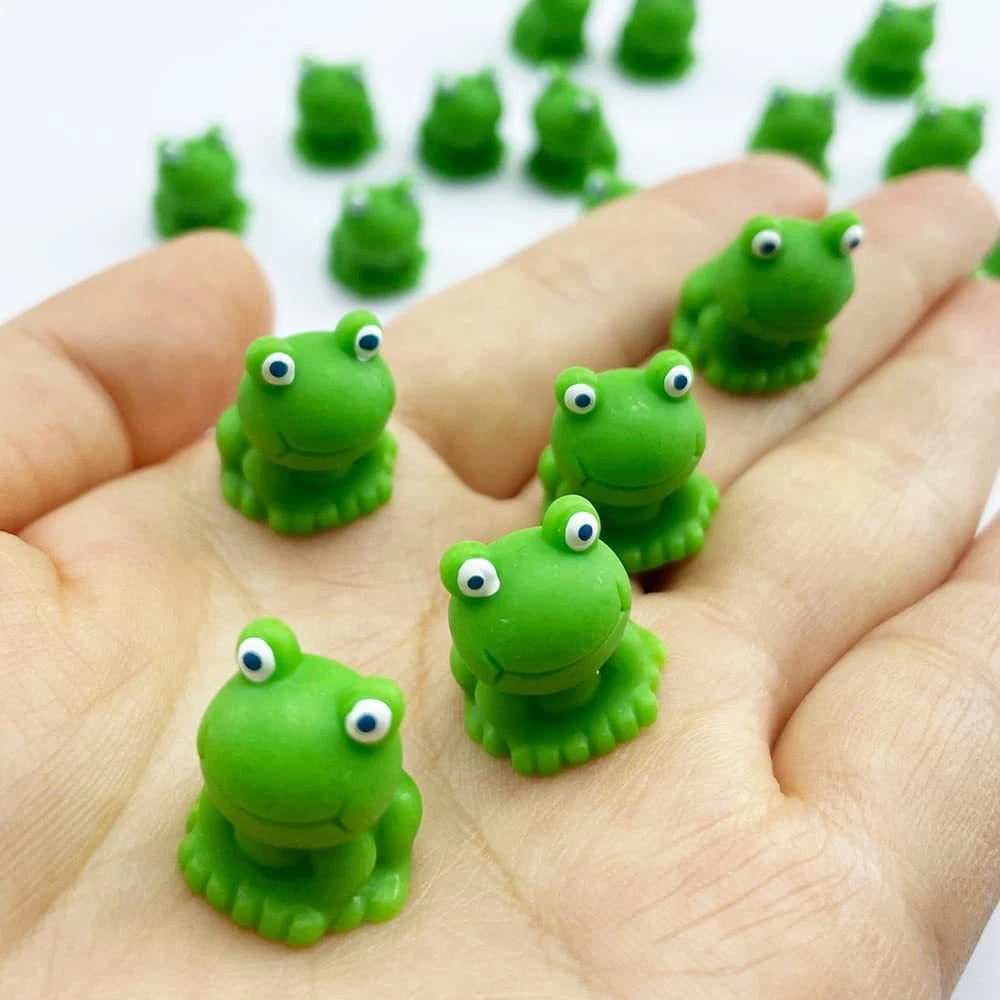 5/10 pcs Miniature Cute Green Frog Figure Model DIY Scenery Dollhouse Landscape Fairy Garden Accessories Terrarium Diorama Craft Supplies