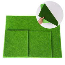 Load image into Gallery viewer, Miniature Grass Lawn Mat (15/30cm Square, 3/5/8mm Thick) – Terrarium DIY, Diorama Landscape Supply
