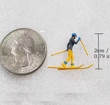 Load image into Gallery viewer, 3pcs Miniature Skier &amp; Snowboarder Figures 1:87 Scale Model Diorama, Railway Scenery Craft Supplies
