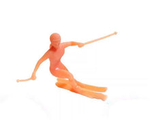 Load image into Gallery viewer, Unpainted 1/64 1/87 Resin Miniature Sports Figures Skiing &amp; Skateboard Models for Diorama, Train Layout, DIY Painting Projects
