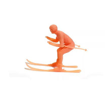 Load image into Gallery viewer, Unpainted 1/64 1/87 Resin Miniature Sports Figures Skiing &amp; Skateboard Models for Diorama, Train Layout, DIY Painting Projects
