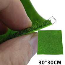 Load image into Gallery viewer, Miniature Grass Lawn Mat (15/30cm Square, 3/5/8mm Thick) – Terrarium DIY, Diorama Landscape Supply
