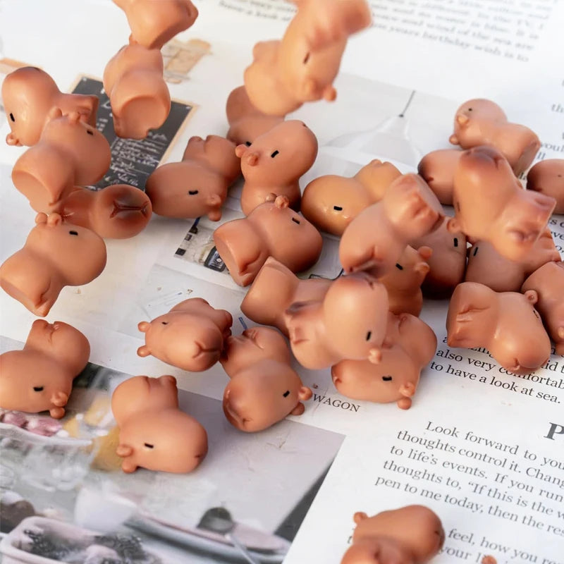 5/10 pcs Miniature Cute Capybara Figure Model DIY Scenery Dollhouse Landscape Fairy Garden Accessories Terrarium Diorama Craft Supplies