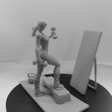 Load image into Gallery viewer, Fitness Sports Girl Unpainted Resin Figure 1/24 Scale Unassembled Model
