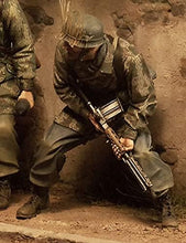 Load image into Gallery viewer, WWII Normandy War Paratrooper Soldier Unpainted Resin Figure 1/16 Scale Unassembled Model
