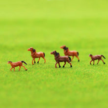 Load image into Gallery viewer, 60pcs Miniature Horses N Scale 1:160, Farm Animals, Model Railway Layout Supplies
